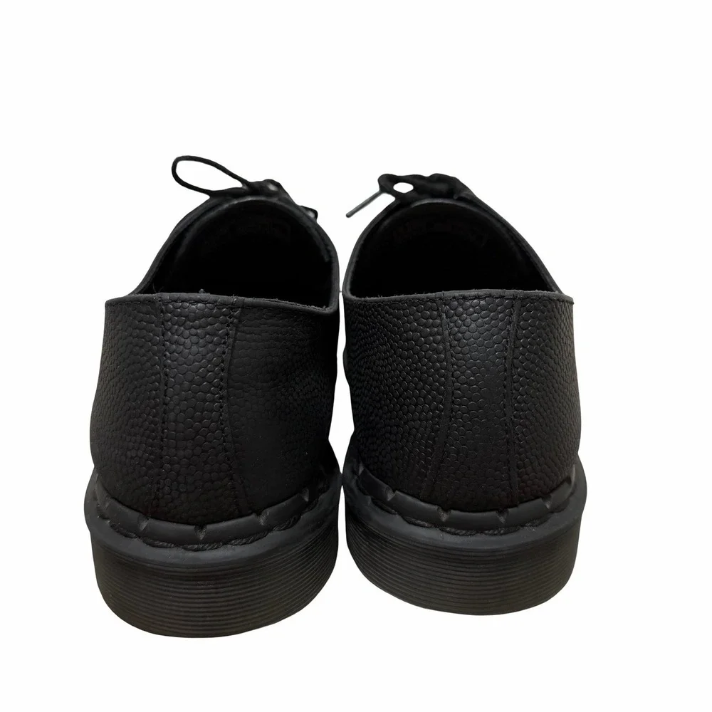 Dr. Martens excellent pre